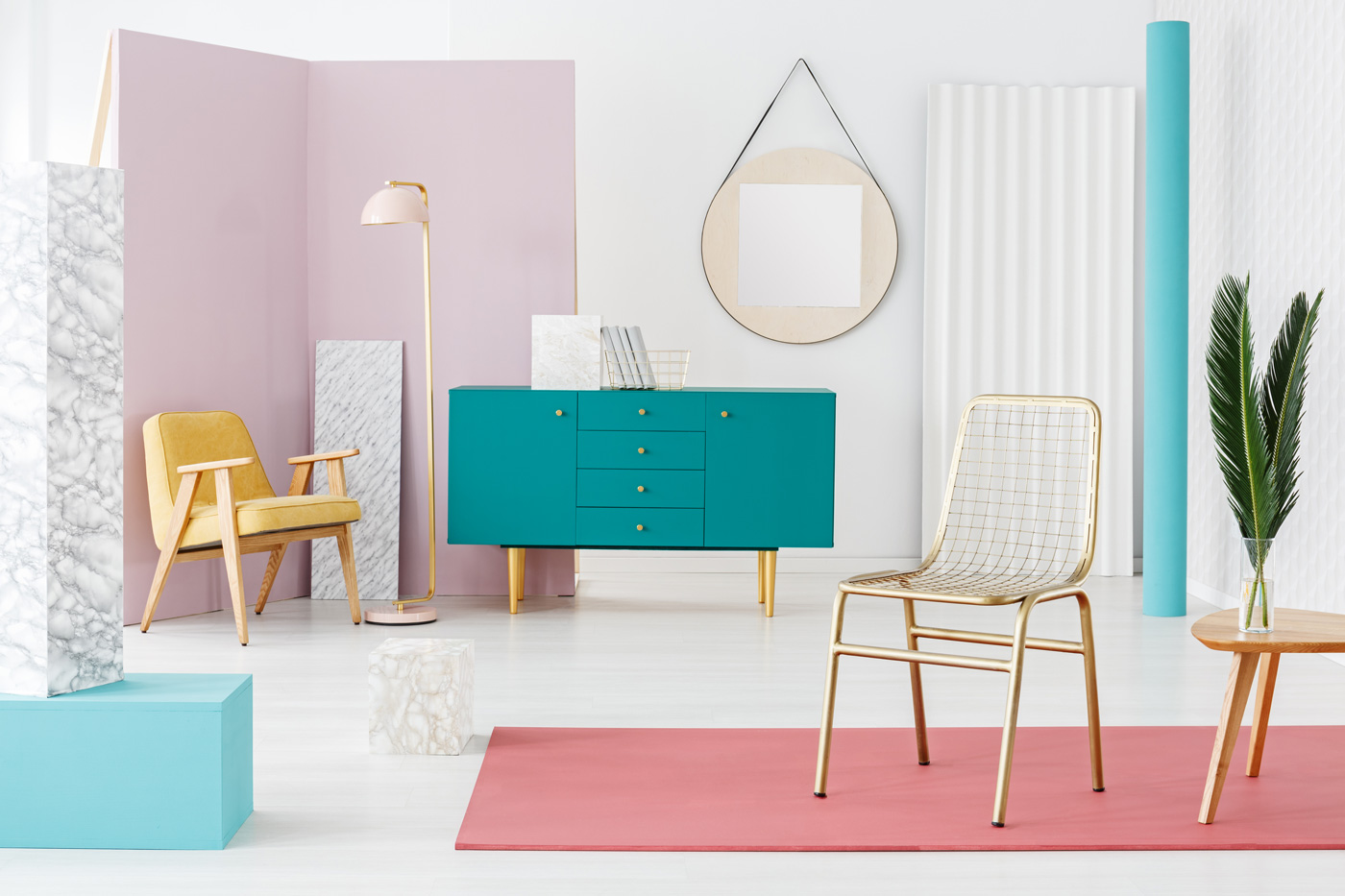 mockup-painting-on-the-wall-9ZSWCU3.jpg